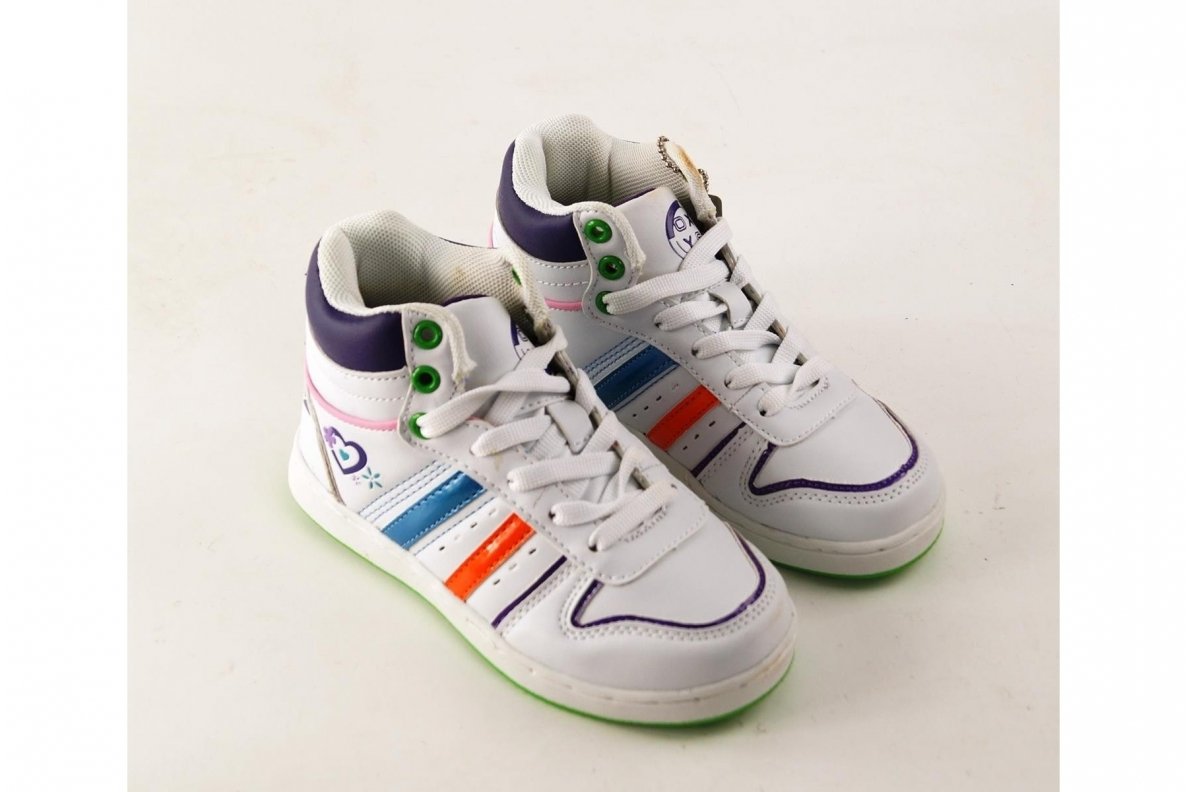 Balti suvarstomi sportiniai bateliai mergaitėms su auliukais 2