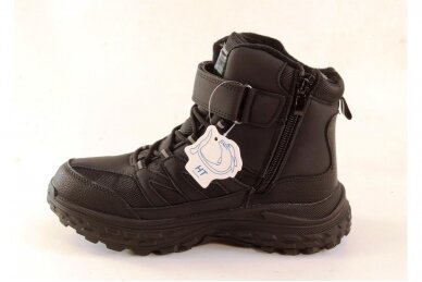 Juodi suvarstyti gumyte su lipuku priekyje HT žieminiai batai su kailiu berniukams 0515j 2
